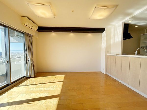 フレストアルファ岐阜竜田町 リビング フレストアルファ岐阜竜田町 リビング