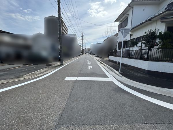 西区中小田井3丁目 土地 前面道路含む外観 西区中小田井3丁目 土地 前面道路含む外観