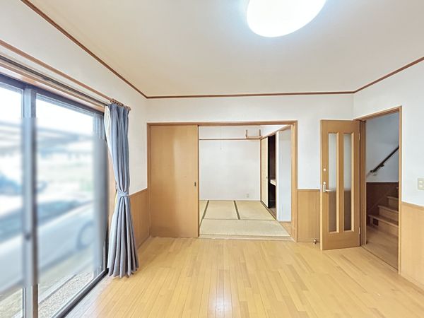 清須市鍋片2丁目 リビング