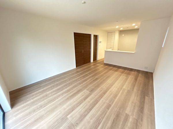 清須市春日上須ケ田 新築戸建 2号棟 室内