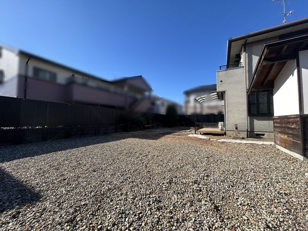北名古屋市六ツ師道毛 庭