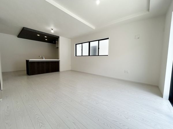 岩倉市曽野町花ノ木 新築戸建 リビング 岩倉市曽野町花ノ木 新築戸建 リビング