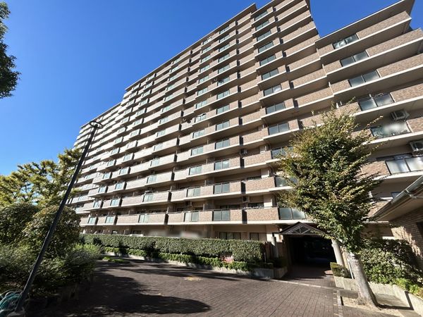 ヒューマンアイランド岩倉 外観