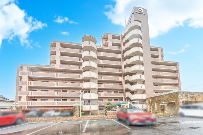 シャトレ愛松徳重 外観