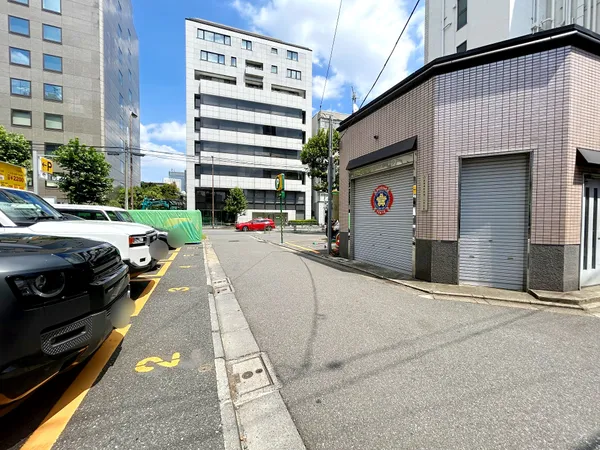 前面道路（南側道路）