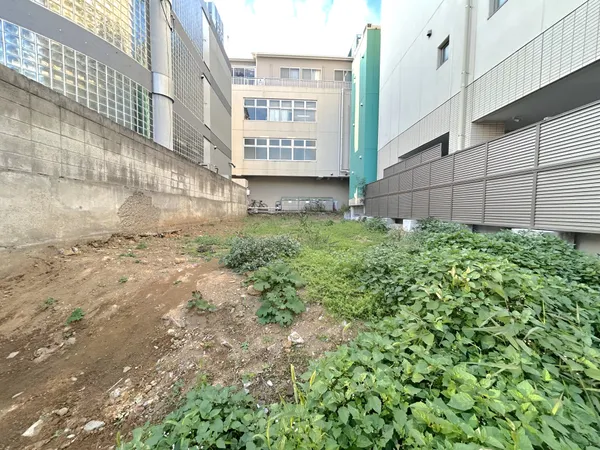 実測面積135.56平米東京メトロ「表参道」駅　徒歩7分