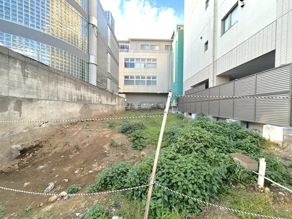 実測面積135.56平米東京メトロ「表参道」駅　徒歩7分