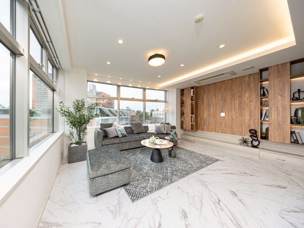 マジェスタワー六本木 リビング