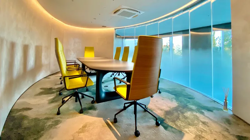 メディアラウンジ