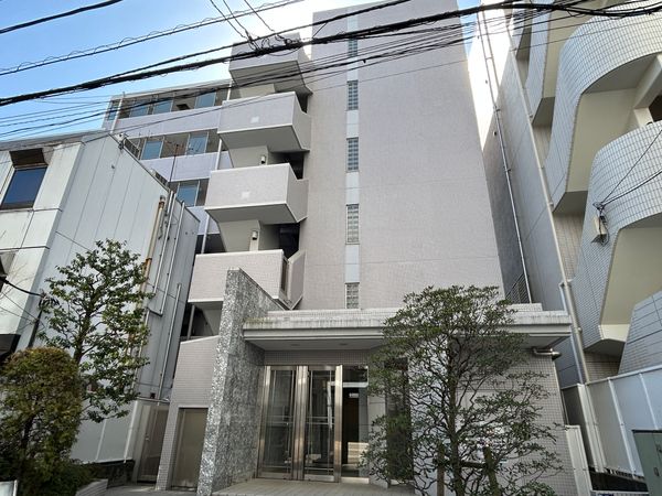 プリヴェール南青山 外観