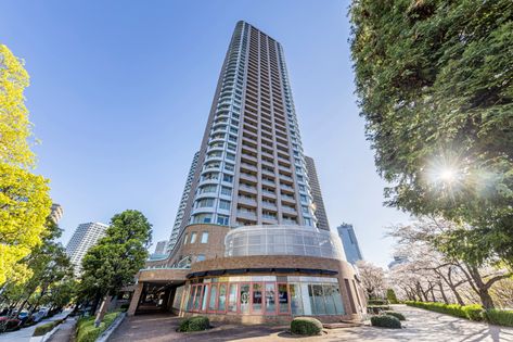 スカイライトタワー 外観