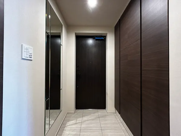 賃借人入居前に撮影しました。