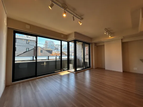 賃借人入居前に撮影しました。