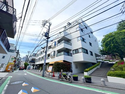 赤坂パインクレスト 外観