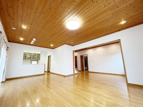 富谷市成田6丁目 戸建 リビング