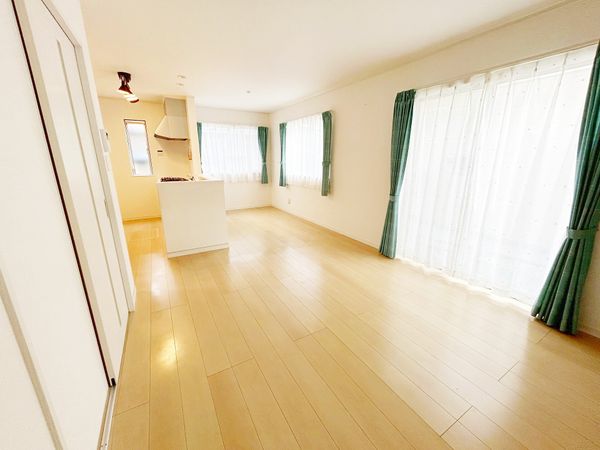 松陵2丁目 戸建 リビング