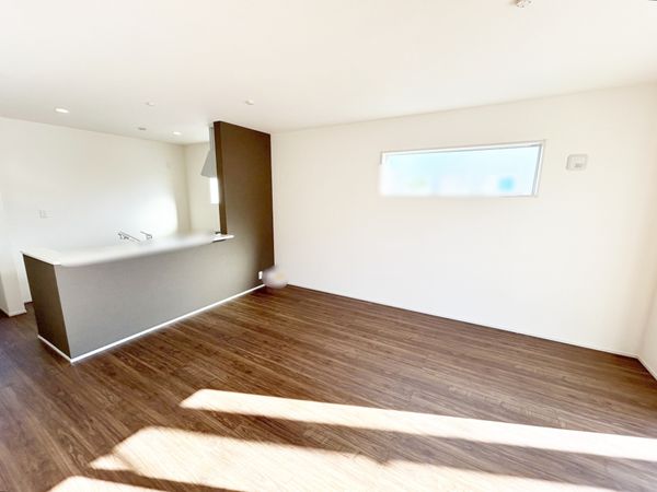 四郎丸字落合 5号棟 新築戸建 リビング
