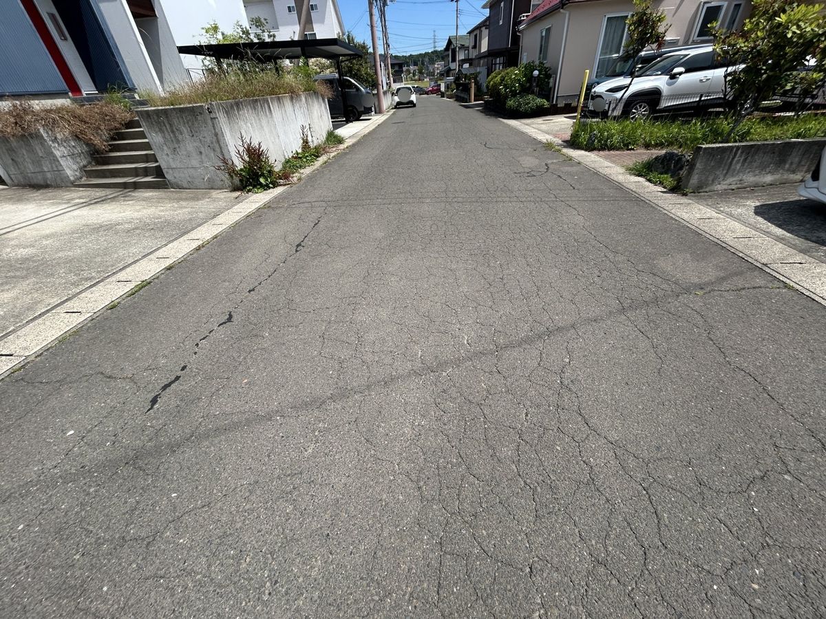 杜乃橋1丁目 戸建 前面道路含む外観 前面道路含む外観