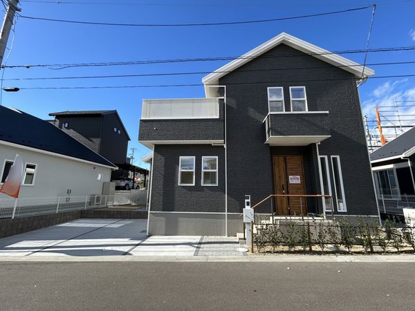 本田町 3号棟 新築戸建 外観 本田町 3号棟 新築戸建 外観