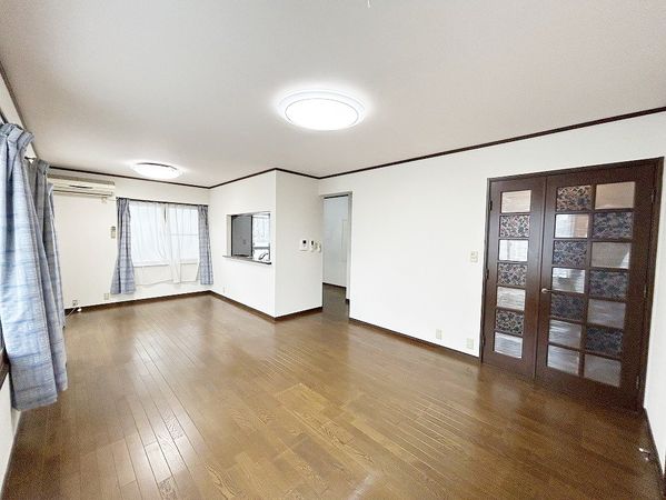 桂3丁目 戸建 リビング 桂3丁目 戸建 リビング
