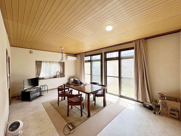 寺岡1丁目 戸建 リビング 寺岡1丁目 戸建 リビング