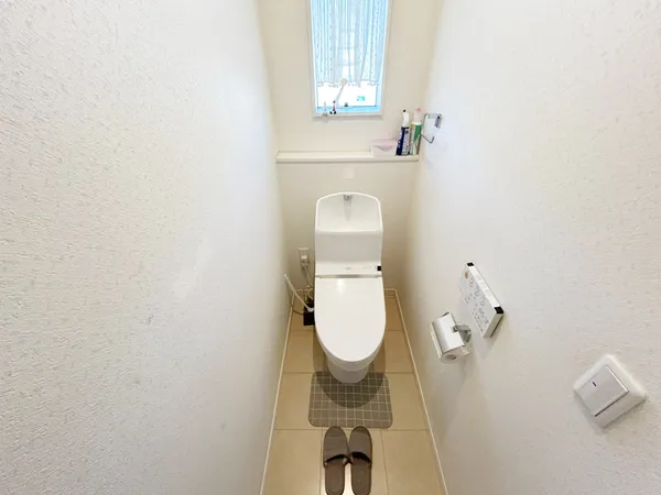 家具・小物等は売買対象ではございません。