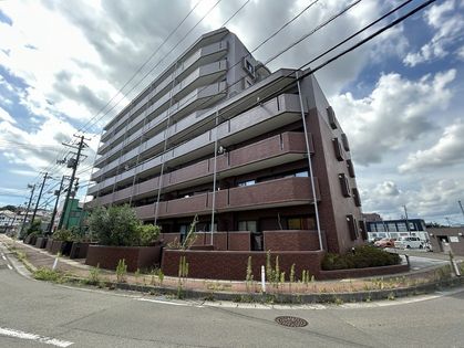 ルミネール泉 外観