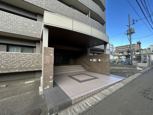 ロイヤルパレス泉中央Ⅲ エントランス