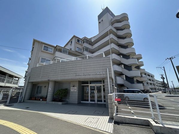 グリーンキャピタル岩切 外観