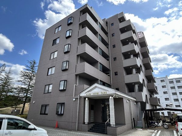 アルバ・泉パーク 外観