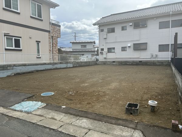 大代1丁目土地 前面道路含む外観