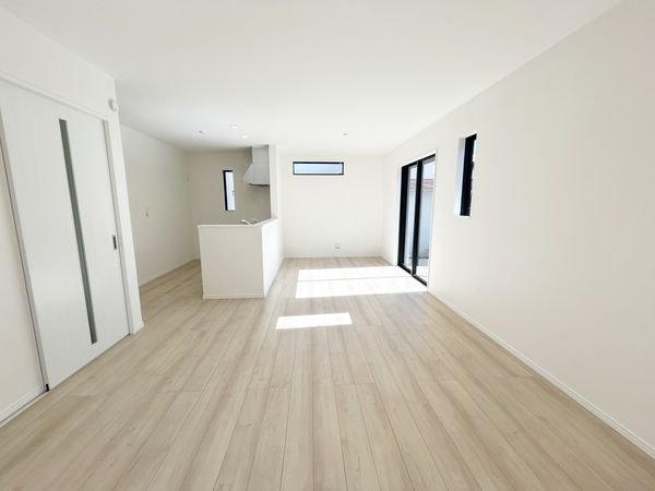 新築戸建 四郎丸字渡道 B号棟 リビング