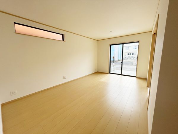 泉崎1丁目 新築戸建 リビング