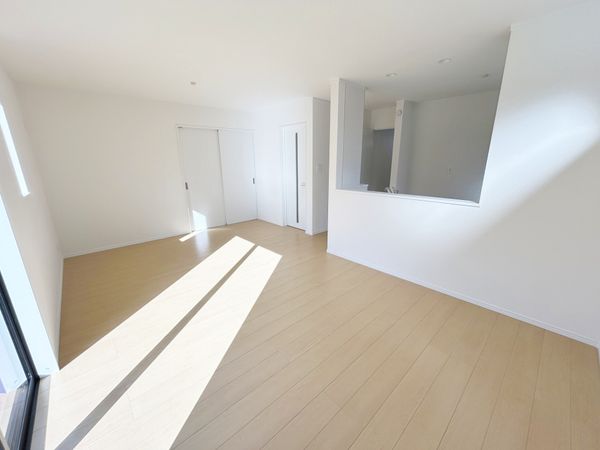 土手内3丁目 新築戸建 リビング