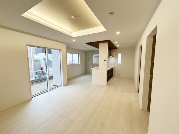 新築戸建 田高字南 リビング 新築戸建 田高字南 リビング