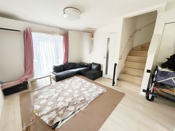 多賀城市新田字西 戸建 リビング