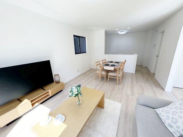 西多賀二丁目 新築戸建 リビング