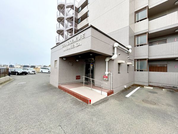 グラン・ドムール南仙台 外観