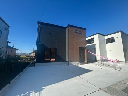 四郎丸字昭和中 新築戸建 外観