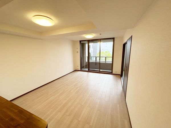 五橋パーク・ホームズ仙台中央 ガーデンコート リビング