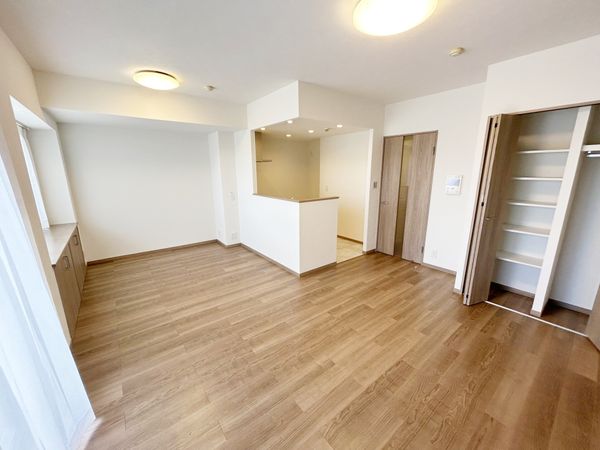 イトーピア東照宮EastHills リビング