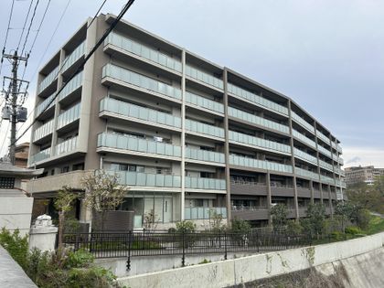デュオヒルズ仙台広瀬川 外観
