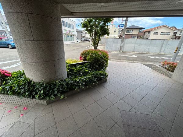 ダイアパレス萩野町Ⅲ エントランス エントランス