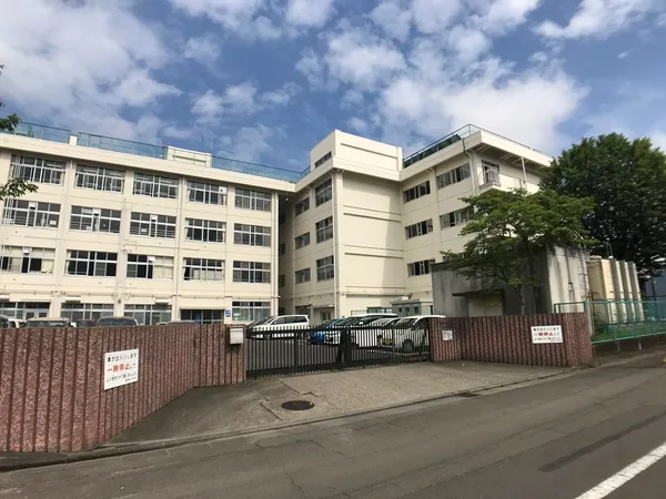 徒歩28分。