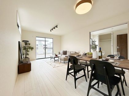 加茂五丁目 新築一戸建 4号棟 リビング