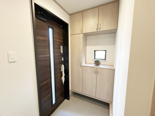 松が丘 新築戸建B号棟 玄関 松が丘 新築戸建B号棟 玄関