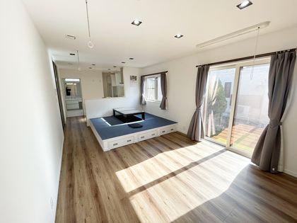 錦ケ丘5丁目 戸建 リビング