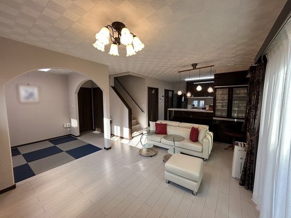 桜ケ丘七丁目 戸建 リビング リビング