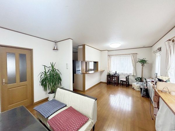 高野原4丁目 戸建 リビング 高野原4丁目 戸建 リビング
