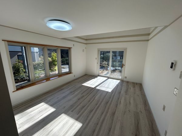 名取市ゆりが丘1丁目 戸建 リビング 名取市ゆりが丘1丁目 戸建 リビング